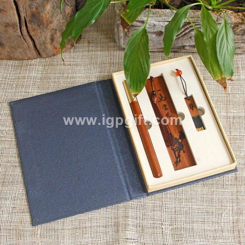 Business wooden gifts set